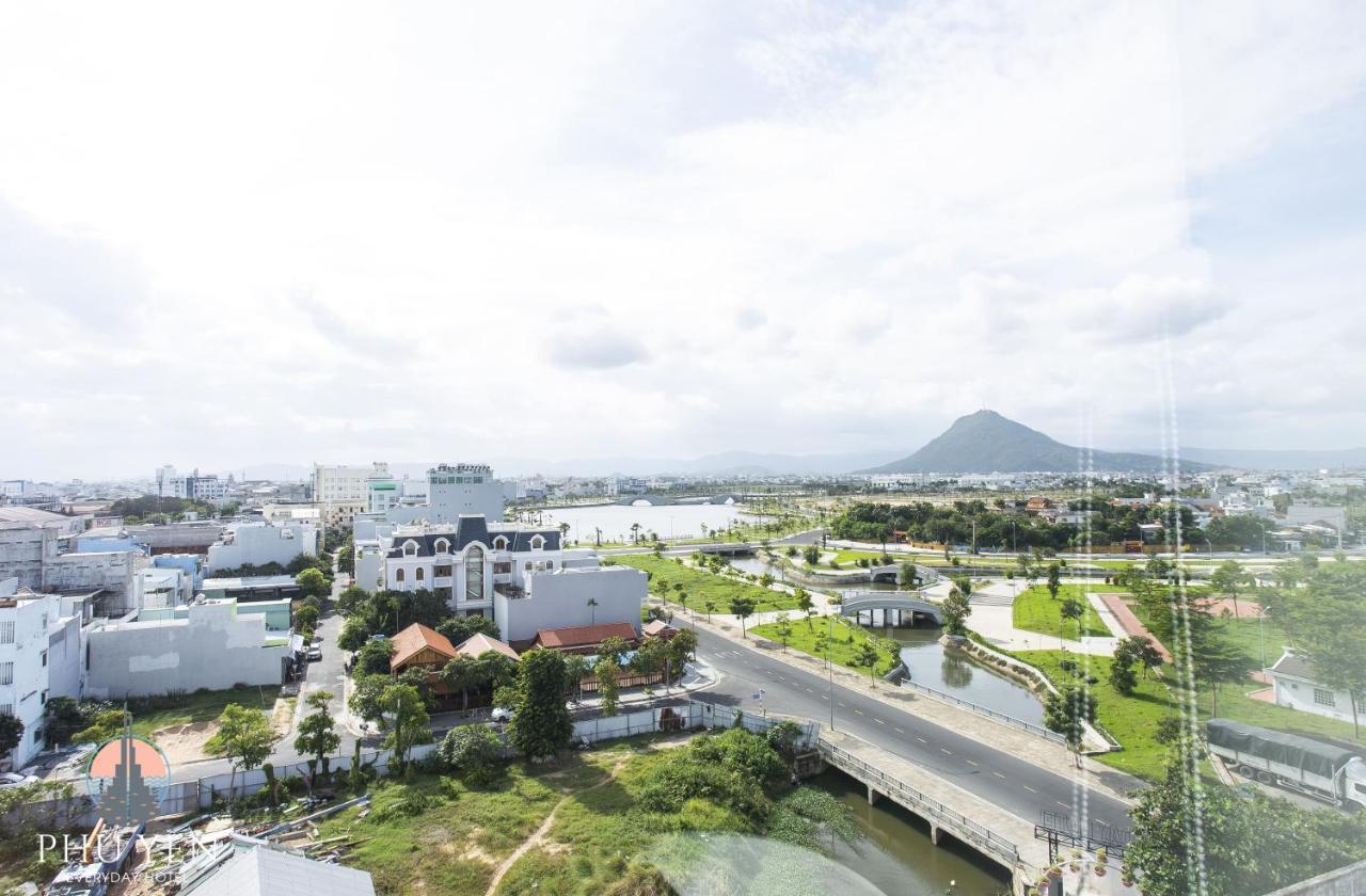 Phu Yen Everyday Hotel ตวีฮหว่า ภายนอก รูปภาพ