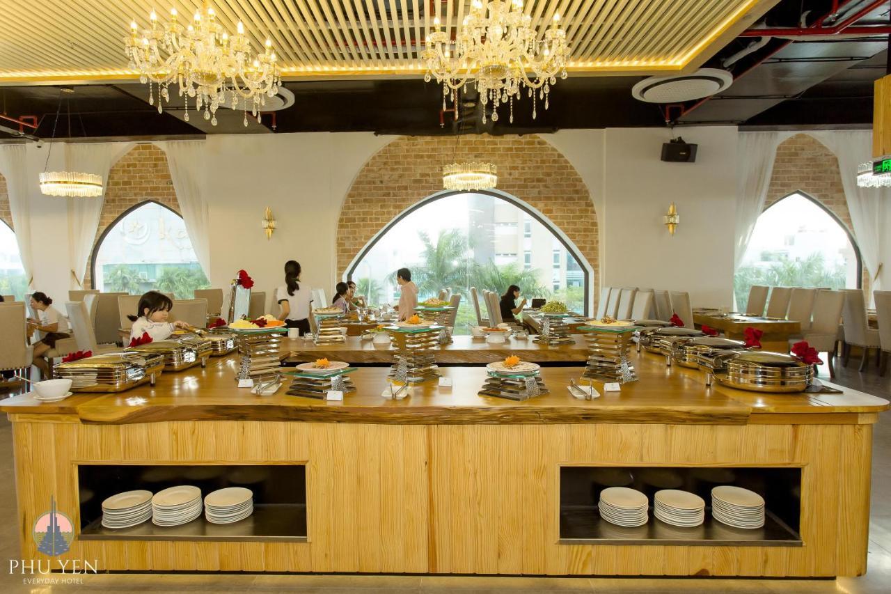 Phu Yen Everyday Hotel ตวีฮหว่า ภายนอก รูปภาพ