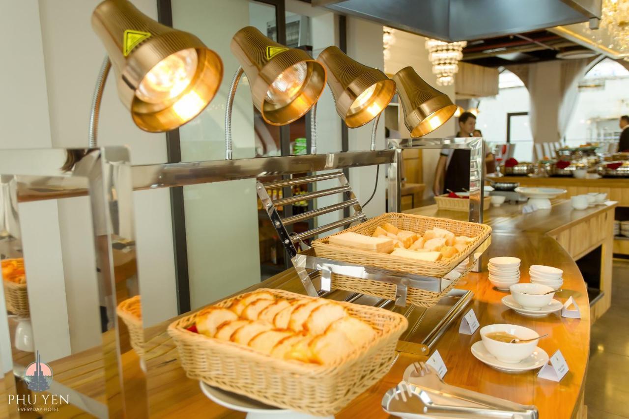Phu Yen Everyday Hotel ตวีฮหว่า ภายนอก รูปภาพ