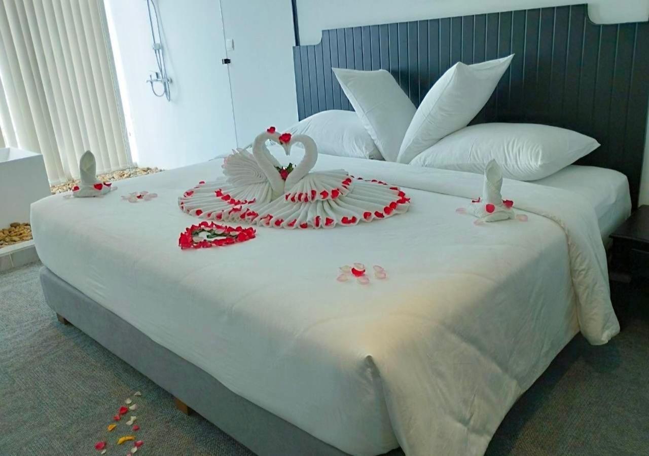 Phu Yen Everyday Hotel ตวีฮหว่า ภายนอก รูปภาพ